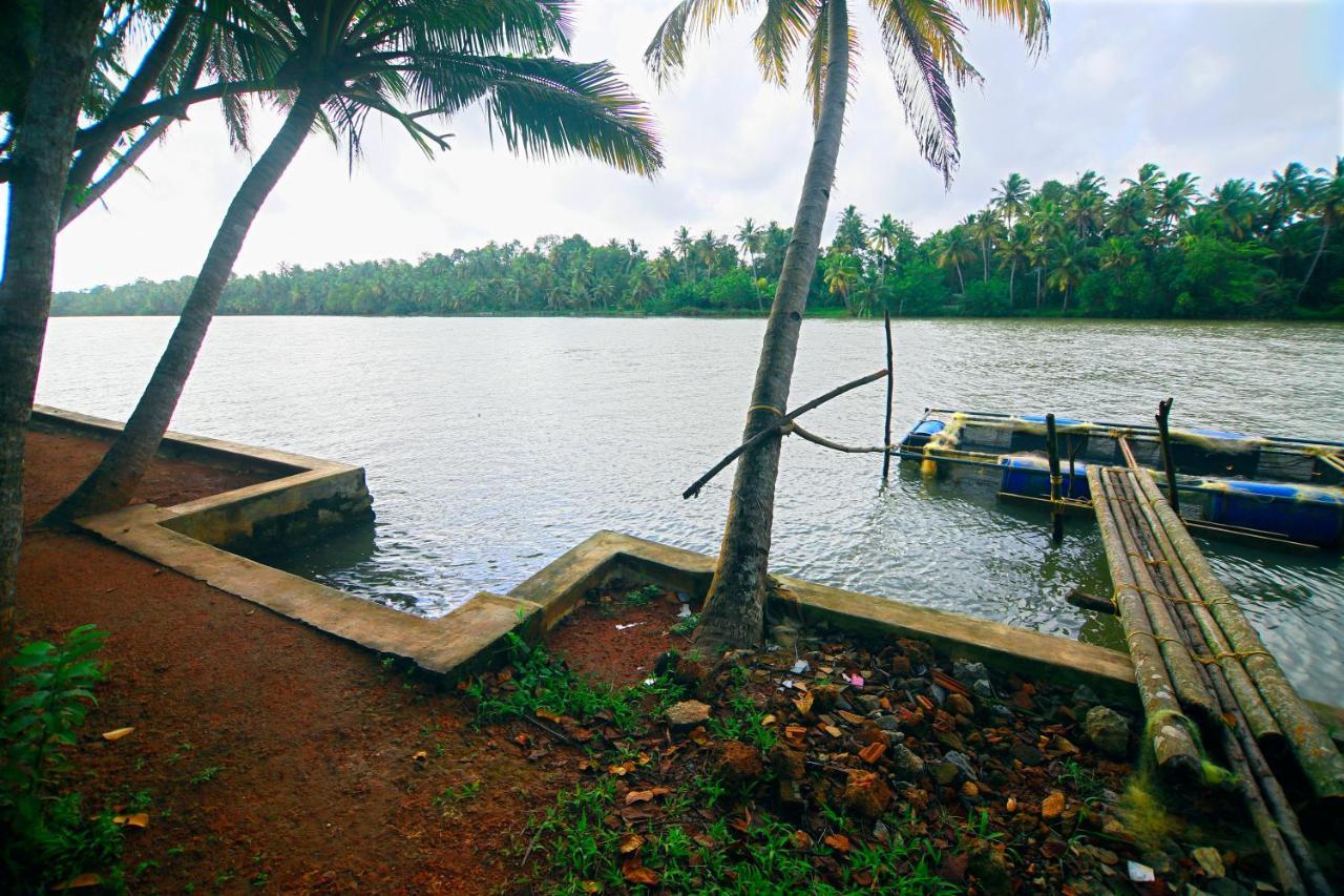 Munroe Lagoons Homestay Kollam